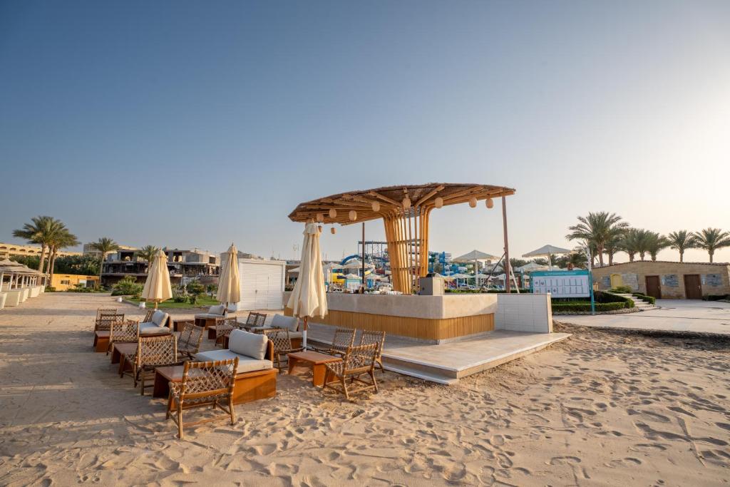 Sunrise Azalea Hotel