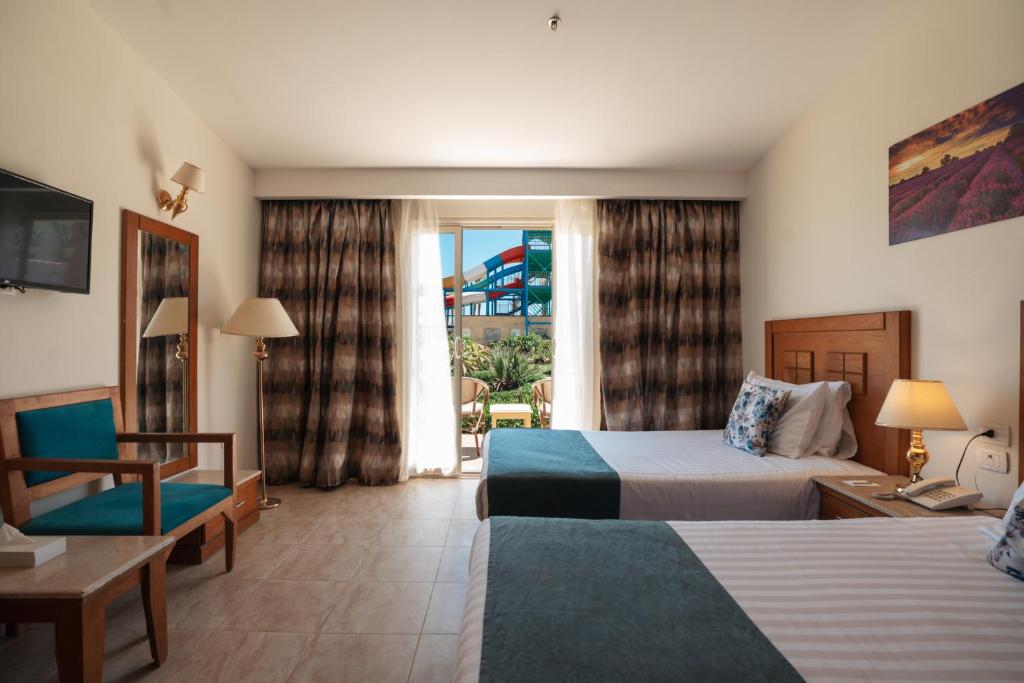 Sunrise Serano Hotel