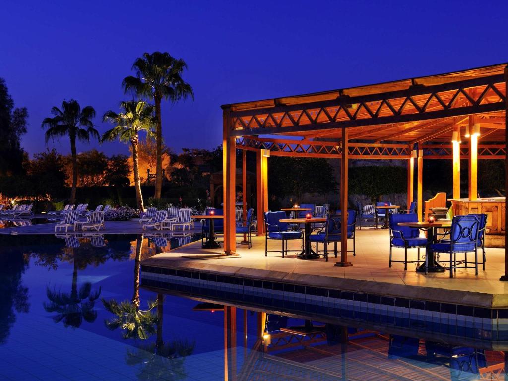 Promenade Beach Resort