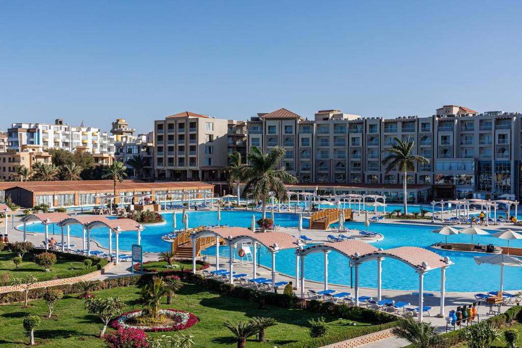 Sunrise Solara Hotel