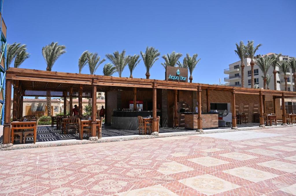 Sunrise Serano Hotel