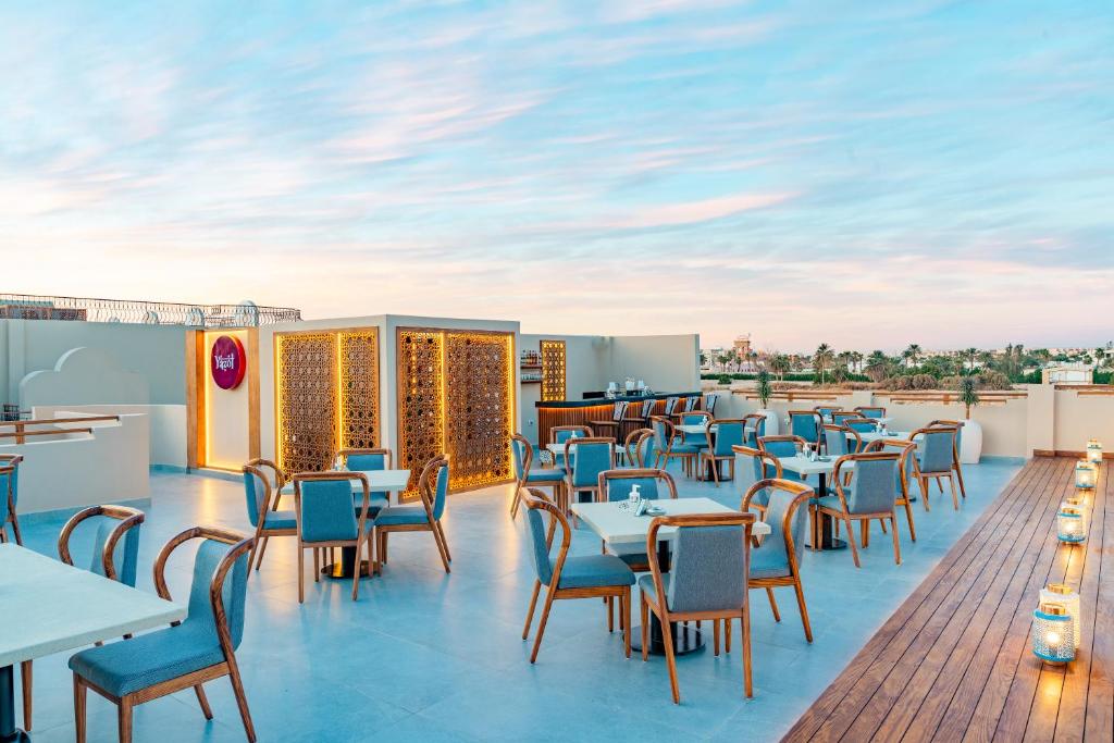 Sunrise Aqua Joy Hotel